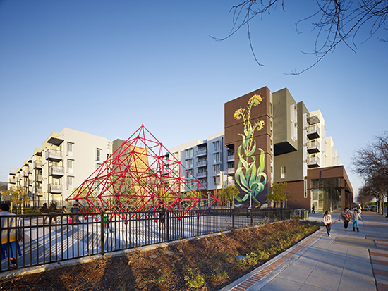 playstructure and housing